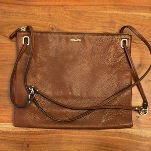 COACH SMOOTH CROSSBODY LEATHER BAG VINTAGE